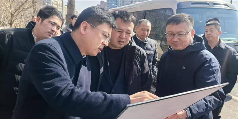 周洪亮走访调研区内重点项目建设进展情况